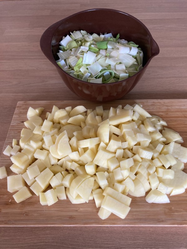 Chopped leeks and potatoes